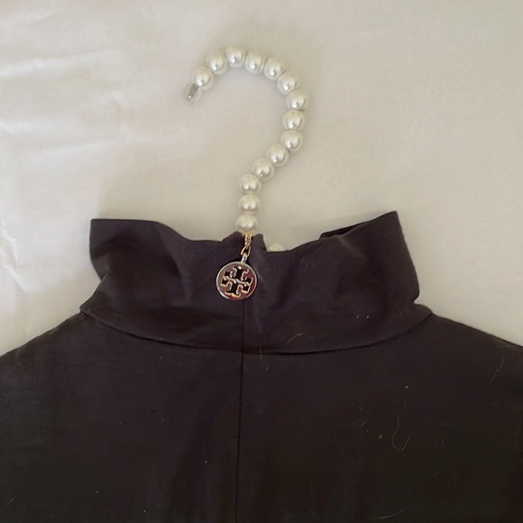 TORY BURCH - BLACK LIGHTWOOL TOP - Picture 7 of 9